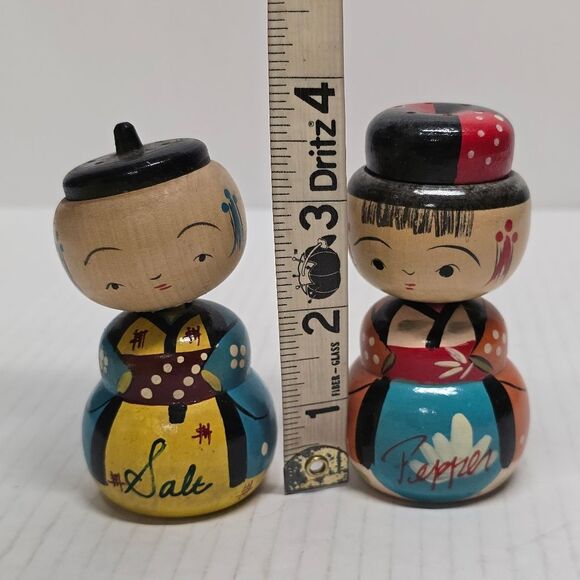 Japanese Kokeshi Wooden Bobblehead Salt & Pepper Shakers Dolls Vintage Handmade - Picture 7 of 8